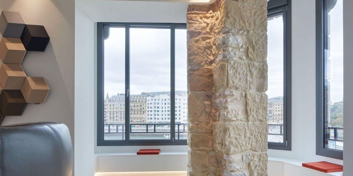 estancia con ventanas